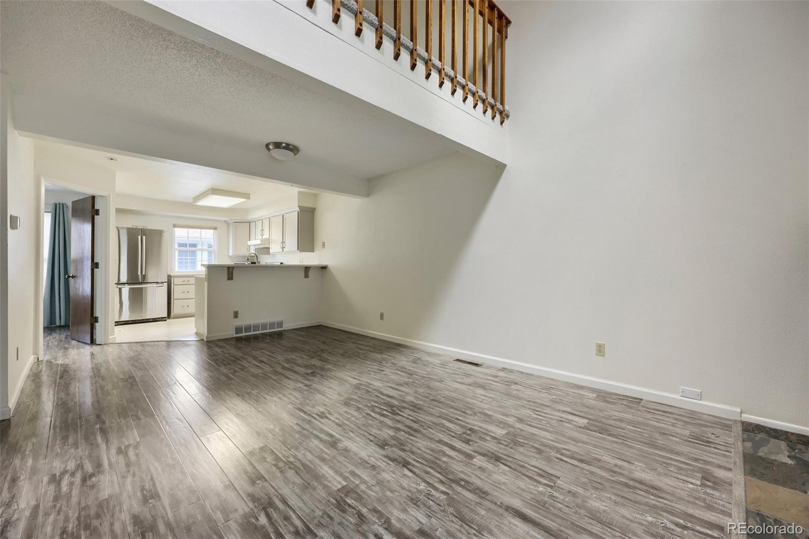 MLS Image #5 for 2878 w long circle,littleton, Colorado