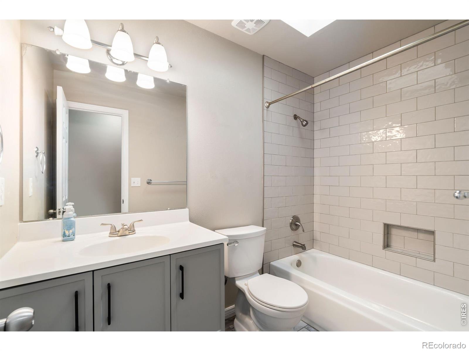 MLS Image #29 for 883 w 44th street,loveland, Colorado