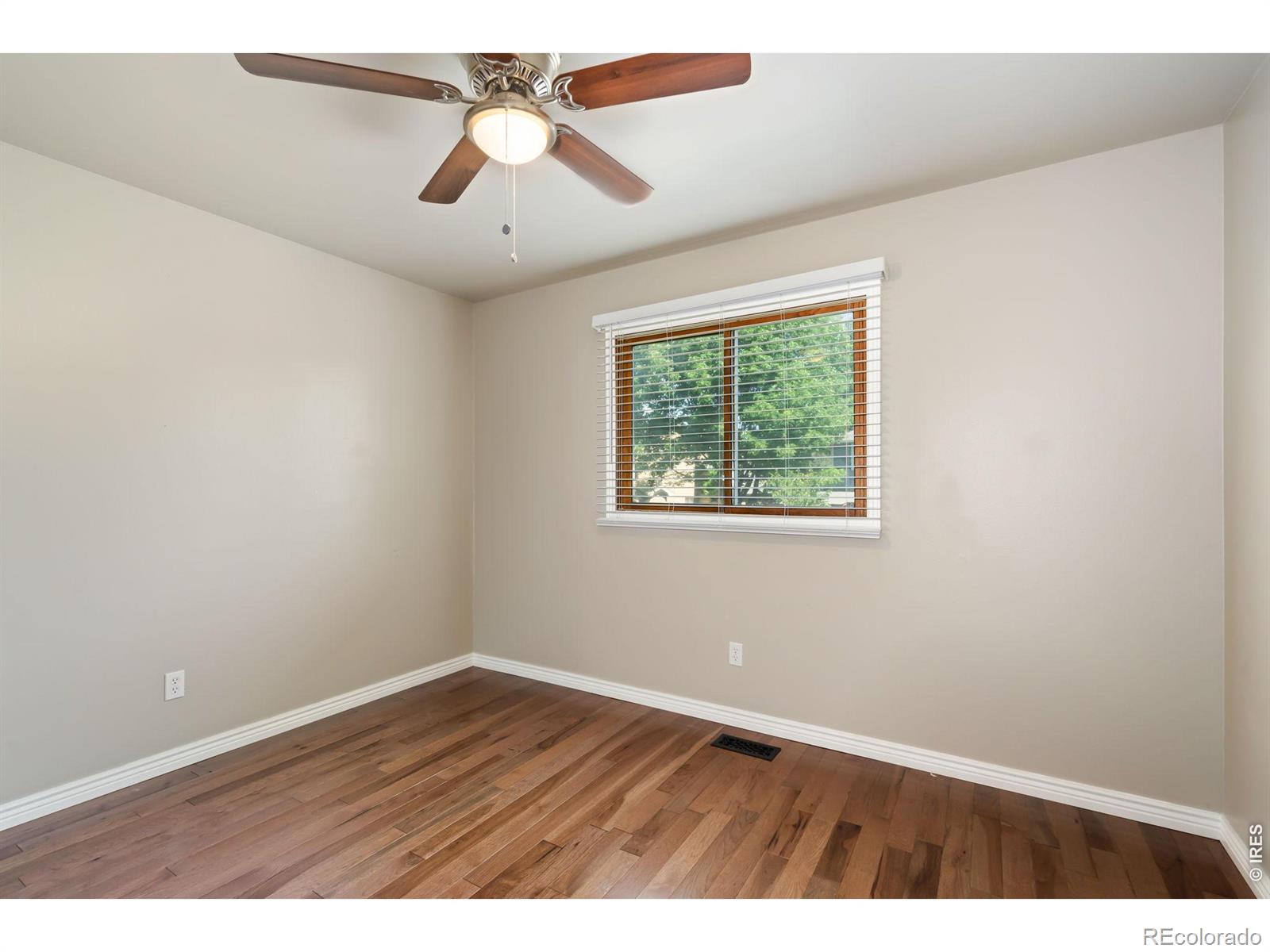 MLS Image #35 for 883 w 44th street,loveland, Colorado