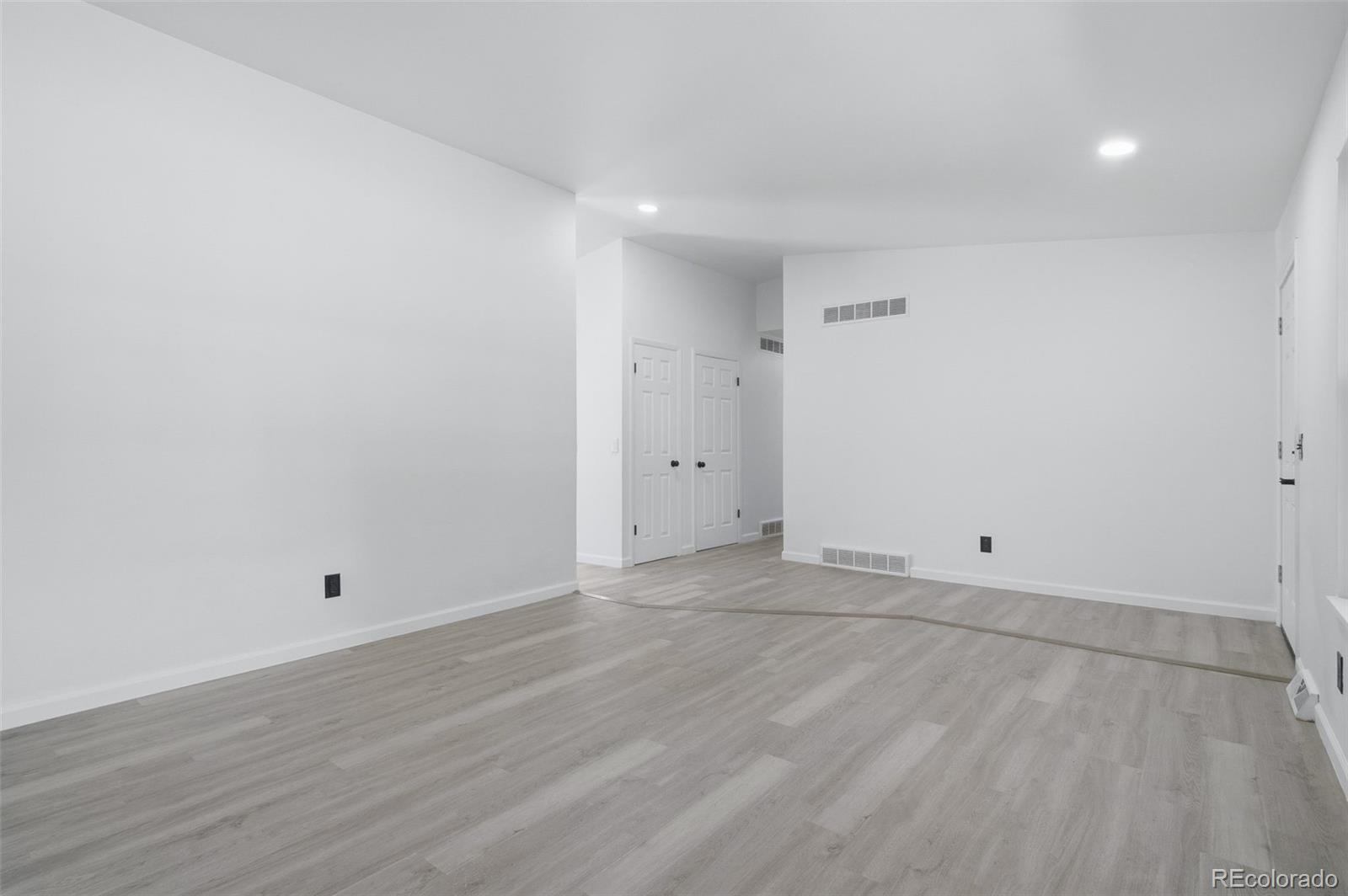 MLS Image #8 for 4660 s idalia street,aurora, Colorado