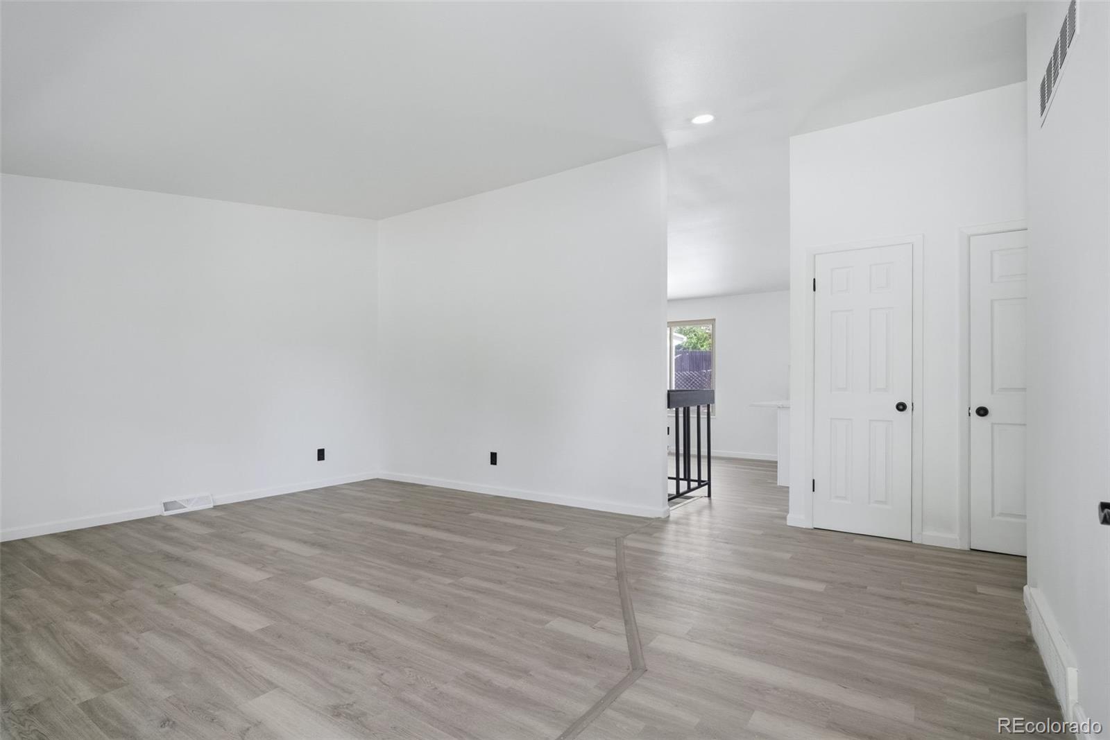 MLS Image #9 for 4660 s idalia street,aurora, Colorado