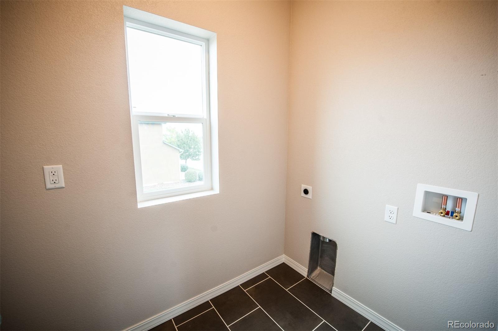 MLS Image #23 for 4390  siferd boulevard,colorado springs, Colorado