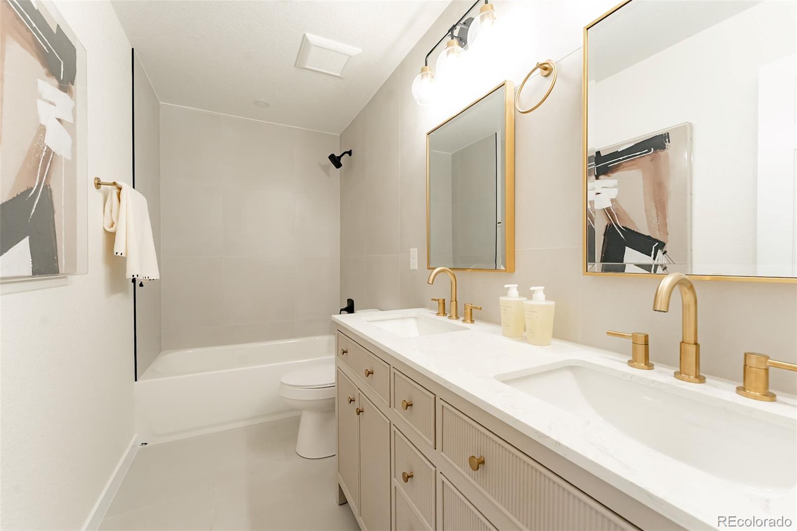 MLS Image #20 for 1279 s raritan ,denver, Colorado