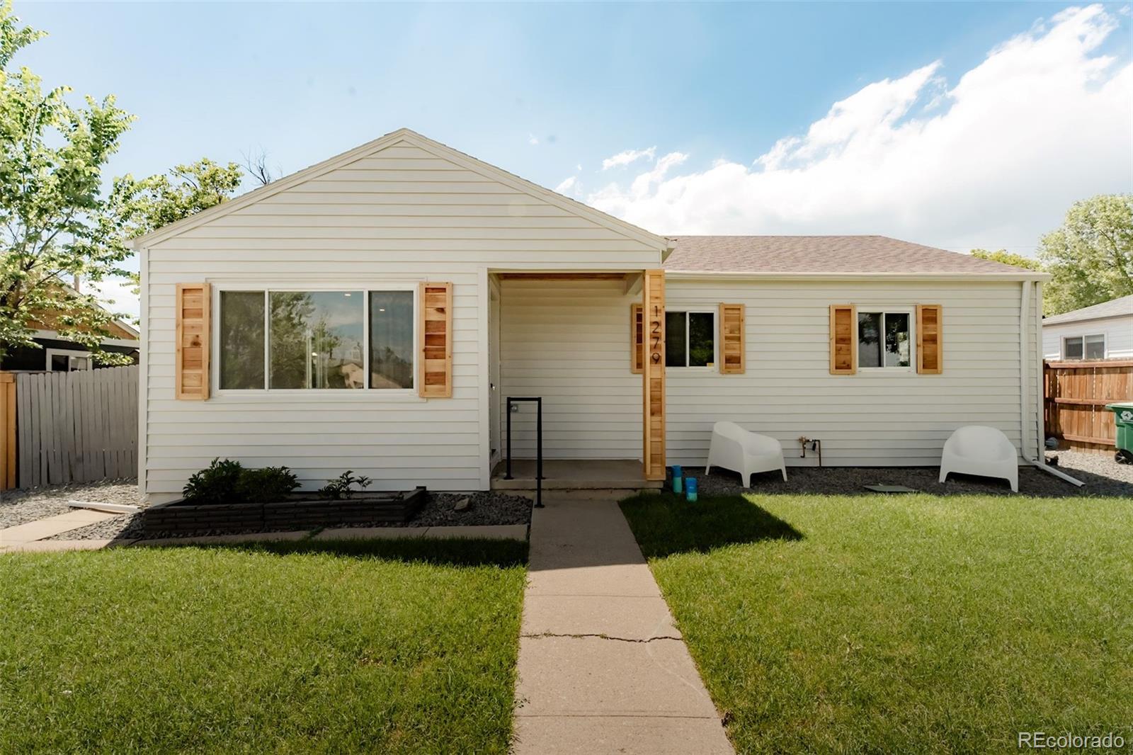 MLS Image #22 for 1279 s raritan ,denver, Colorado