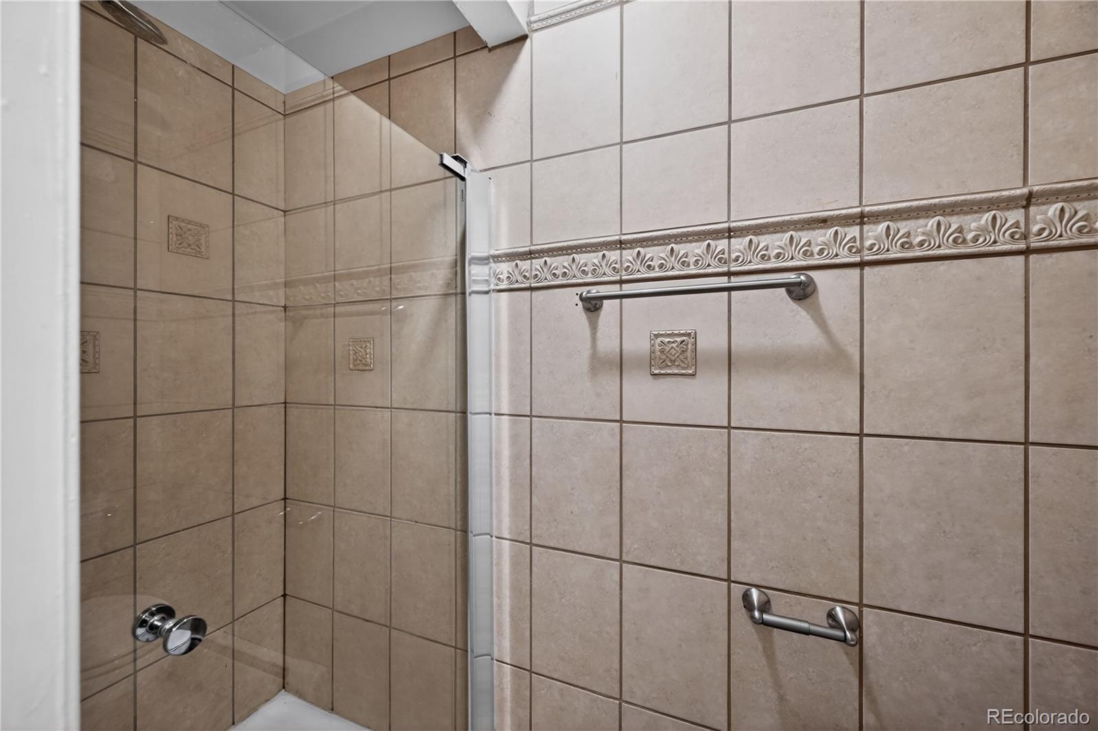 MLS Image #33 for 6258 s madison drive,centennial, Colorado