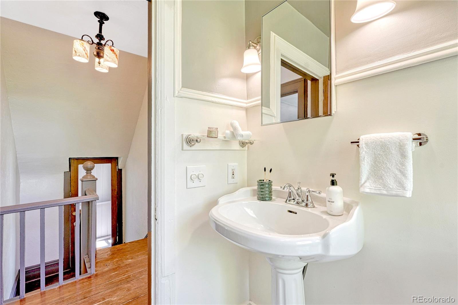 MLS Image #26 for 1557  dallas street,aurora, Colorado
