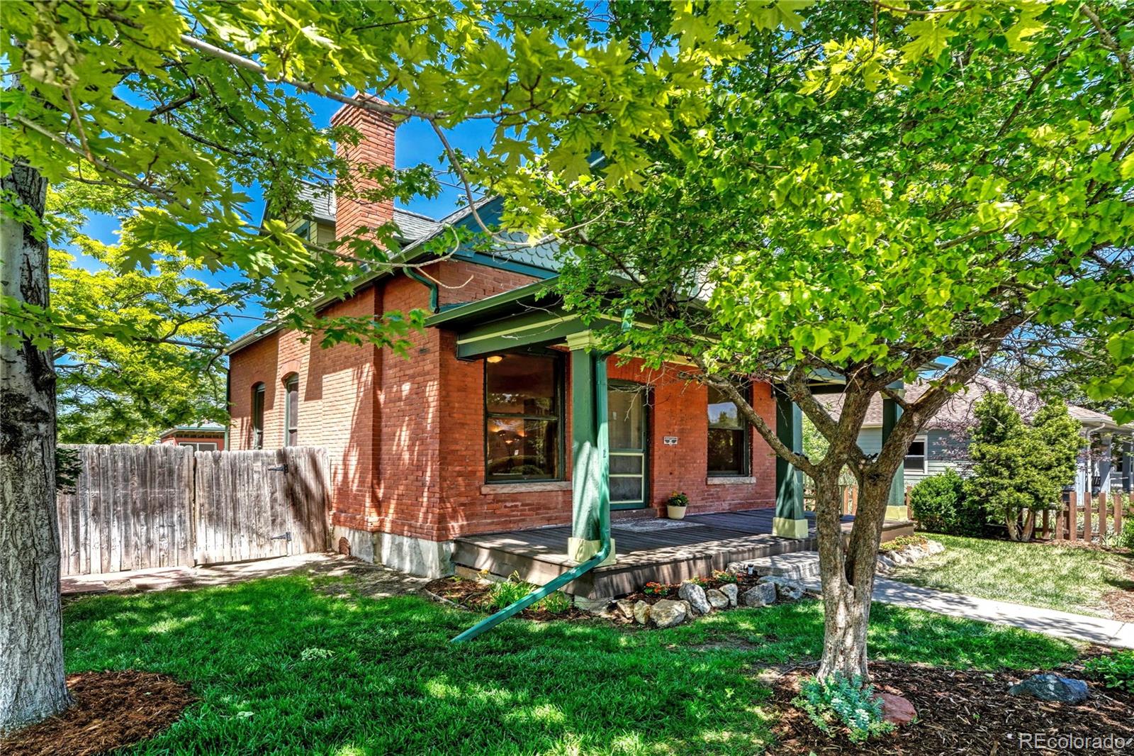 MLS Image #3 for 1557  dallas street,aurora, Colorado