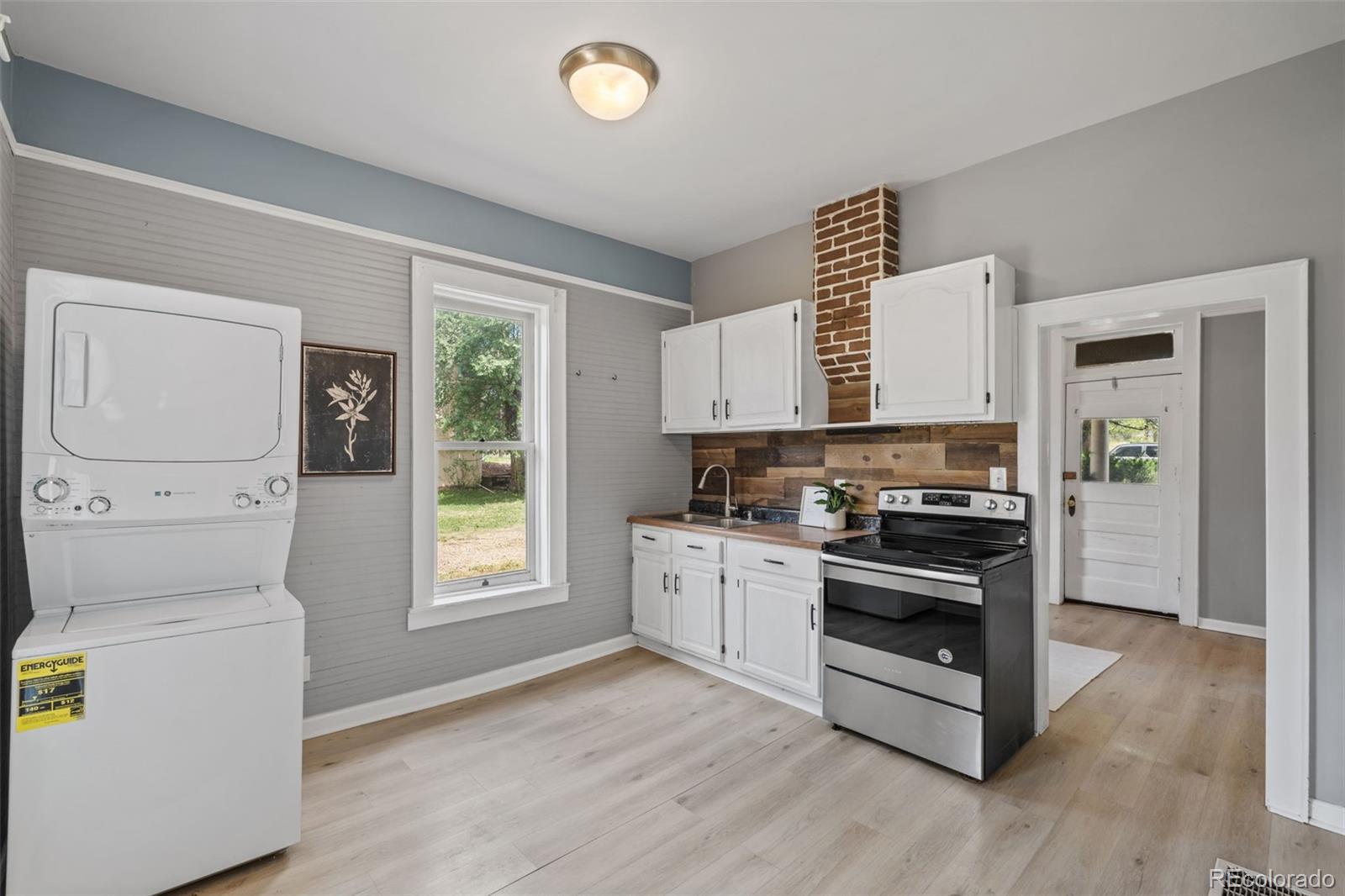 MLS Image #15 for 2407  howbert street,colorado springs, Colorado