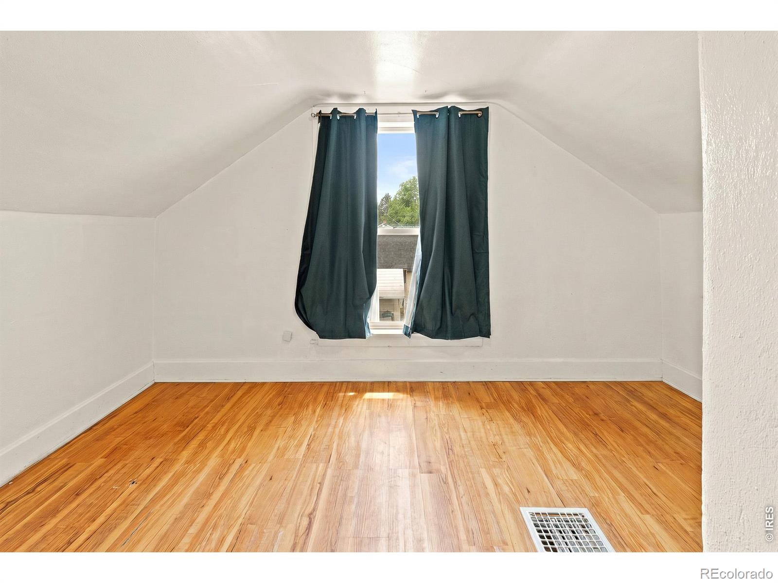 MLS Image #44 for 802 s 6th avenue,sterling, Colorado