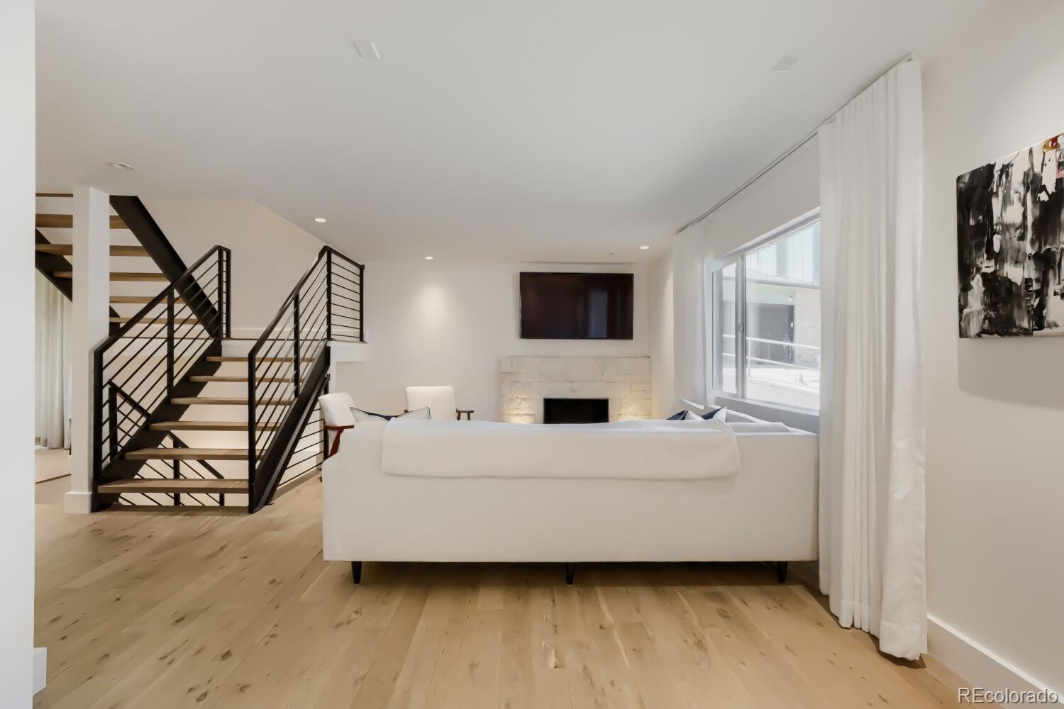 MLS Image #5 for 966  welch court,golden, Colorado