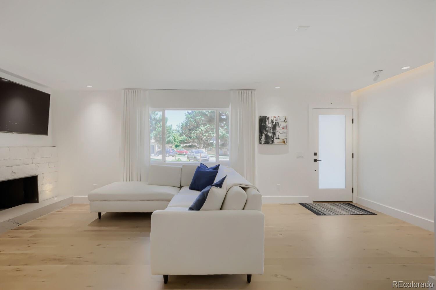 MLS Image #7 for 966  welch court,golden, Colorado