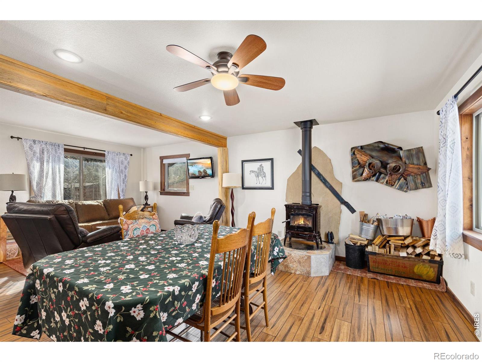 MLS Image #16 for 225  meadow lane,bellvue, Colorado