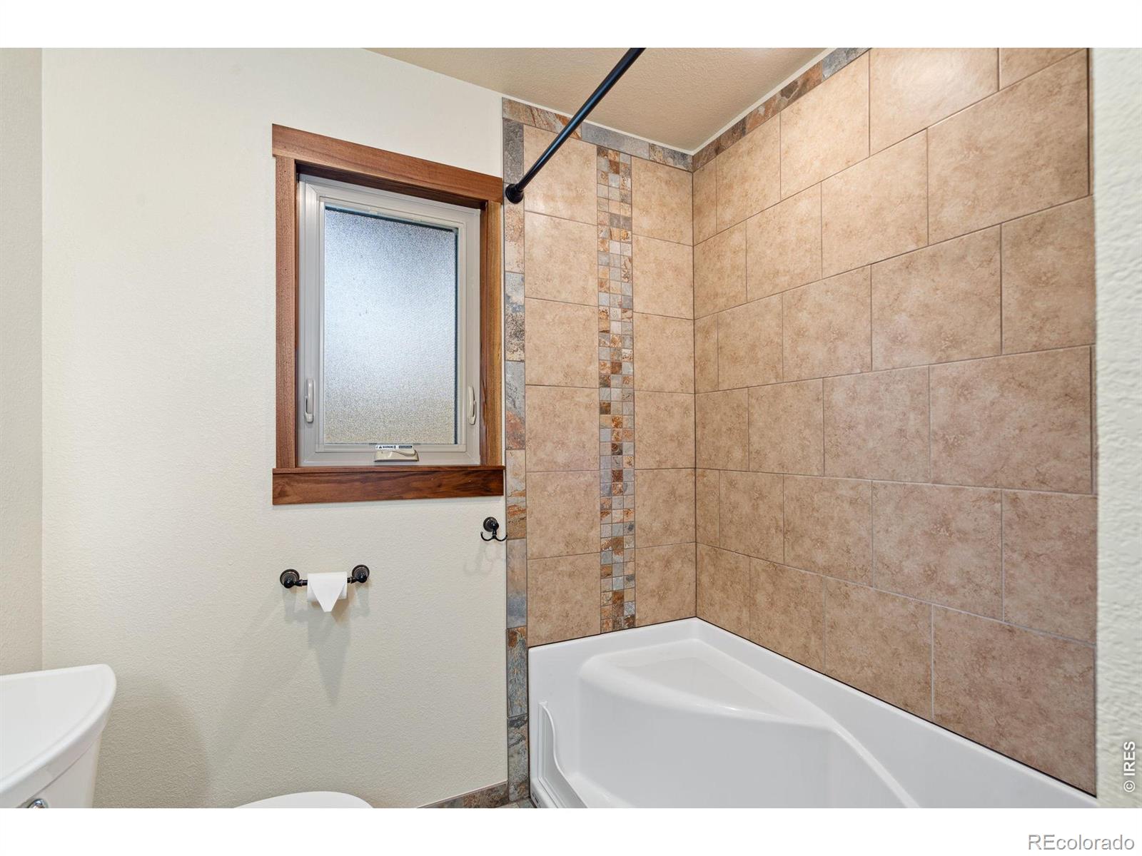 MLS Image #21 for 225  meadow lane,bellvue, Colorado