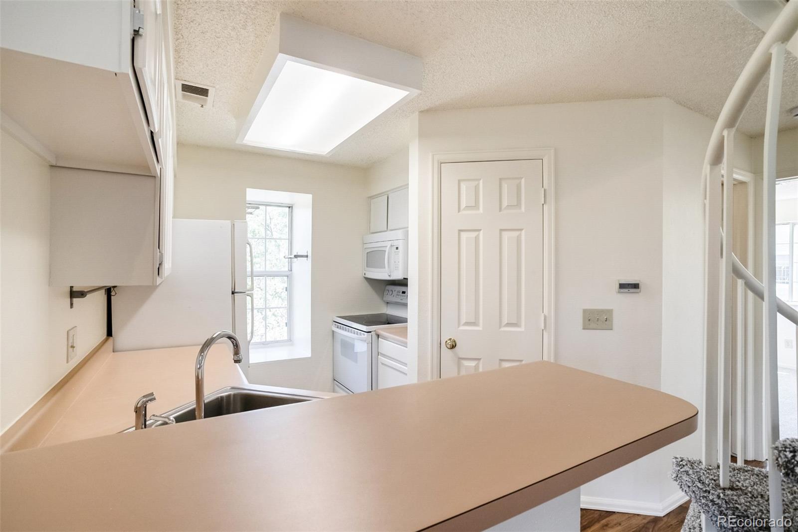MLS Image #23 for 13843 e lehigh avenue,aurora, Colorado