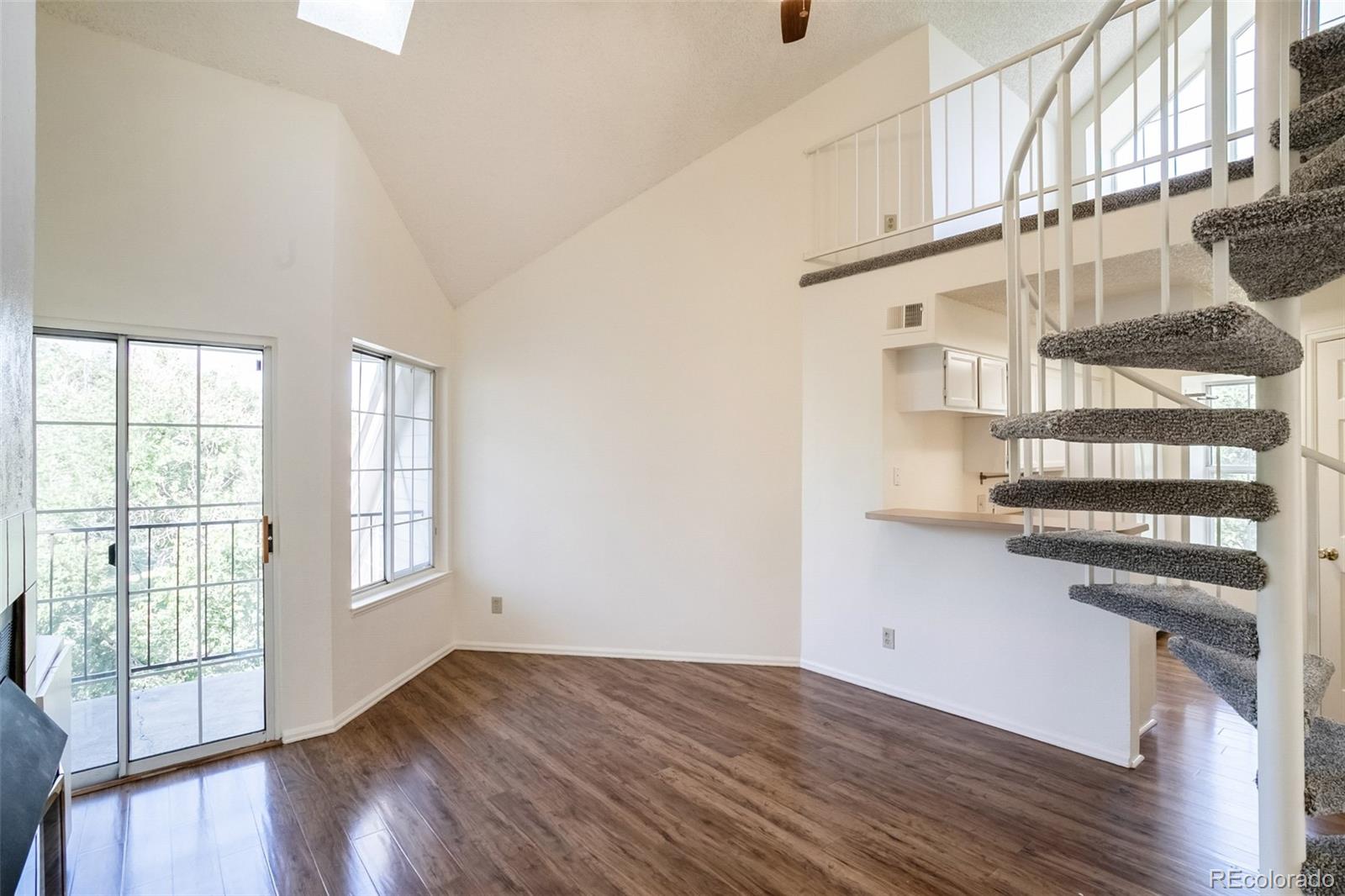 MLS Image #5 for 13843 e lehigh avenue,aurora, Colorado
