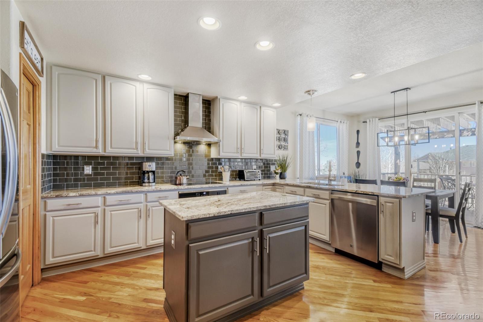 MLS Image #8 for 6350  wier way,arvada, Colorado
