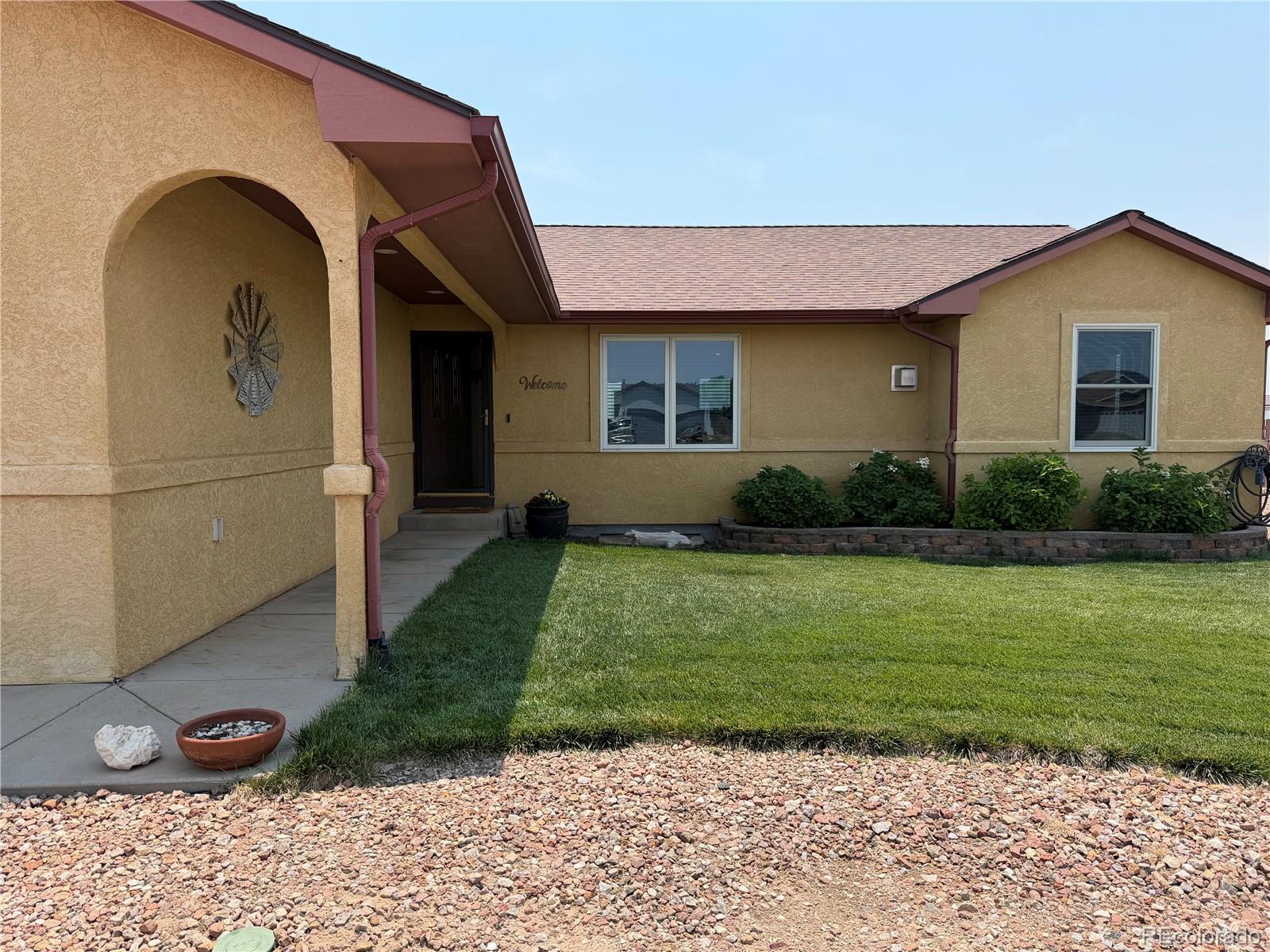MLS Image #2 for 734 e marigold drive,pueblo, Colorado