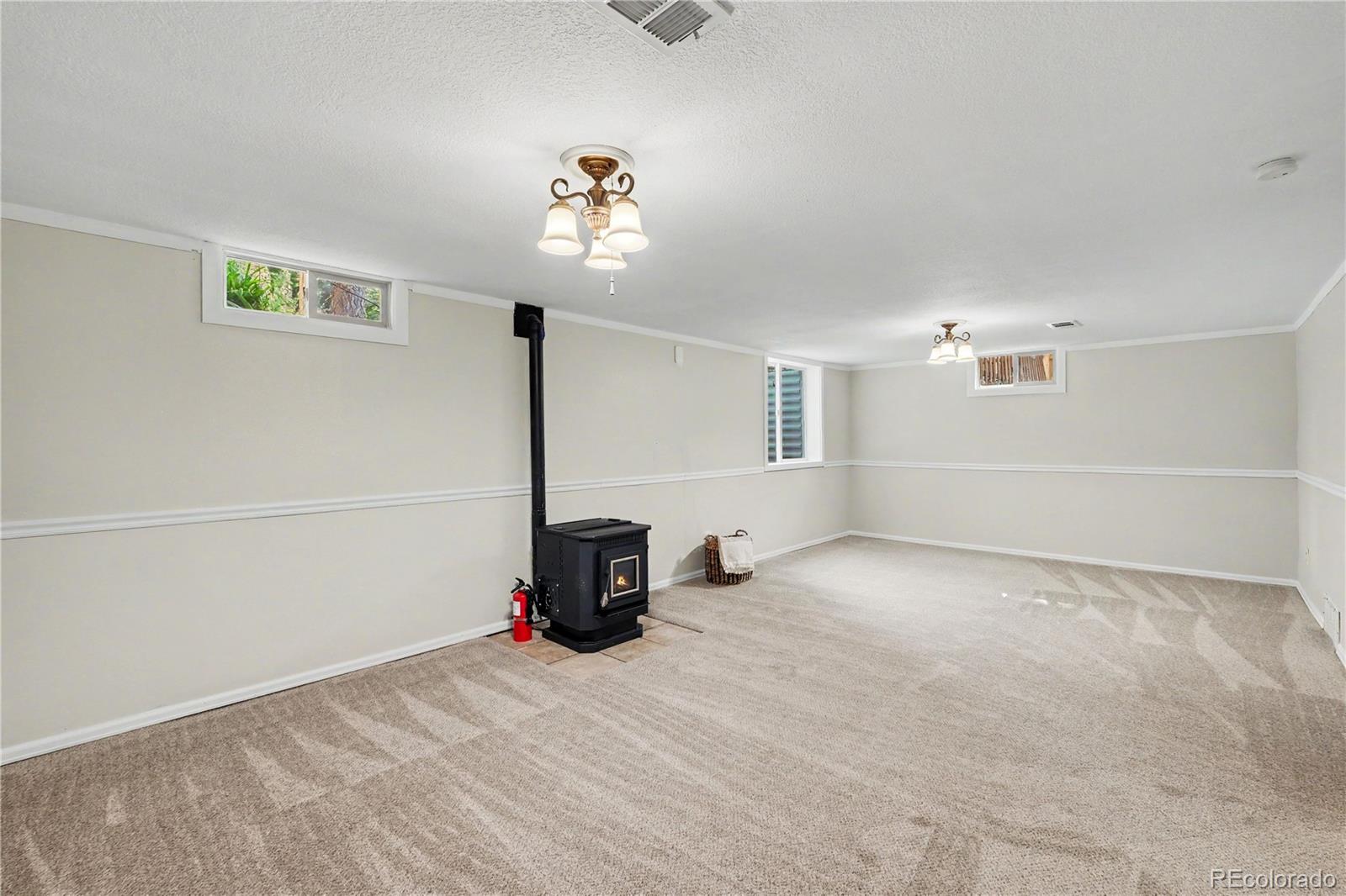 MLS Image #18 for 1616  montview boulevard,greeley, Colorado