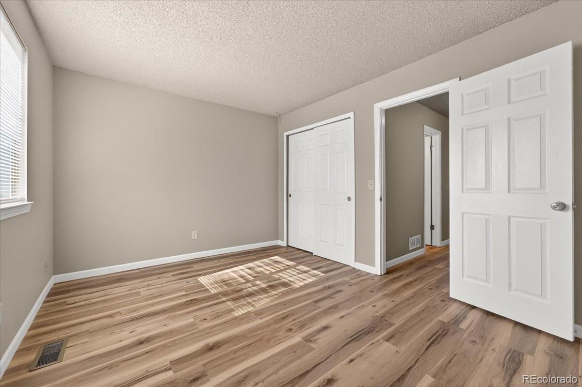MLS Image #18 for 17696 e loyola drive,aurora, Colorado