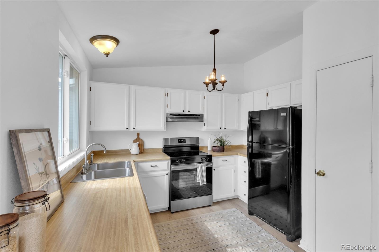 MLS Image #10 for 1888 s flanders way,aurora, Colorado