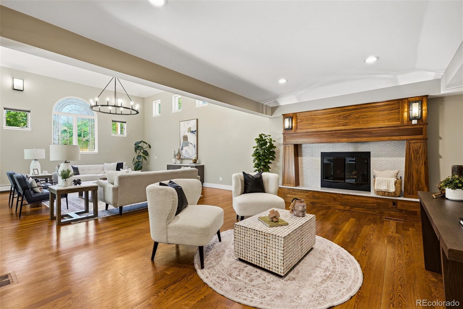 MLS Image #15 for 137  dahlia street,denver, Colorado