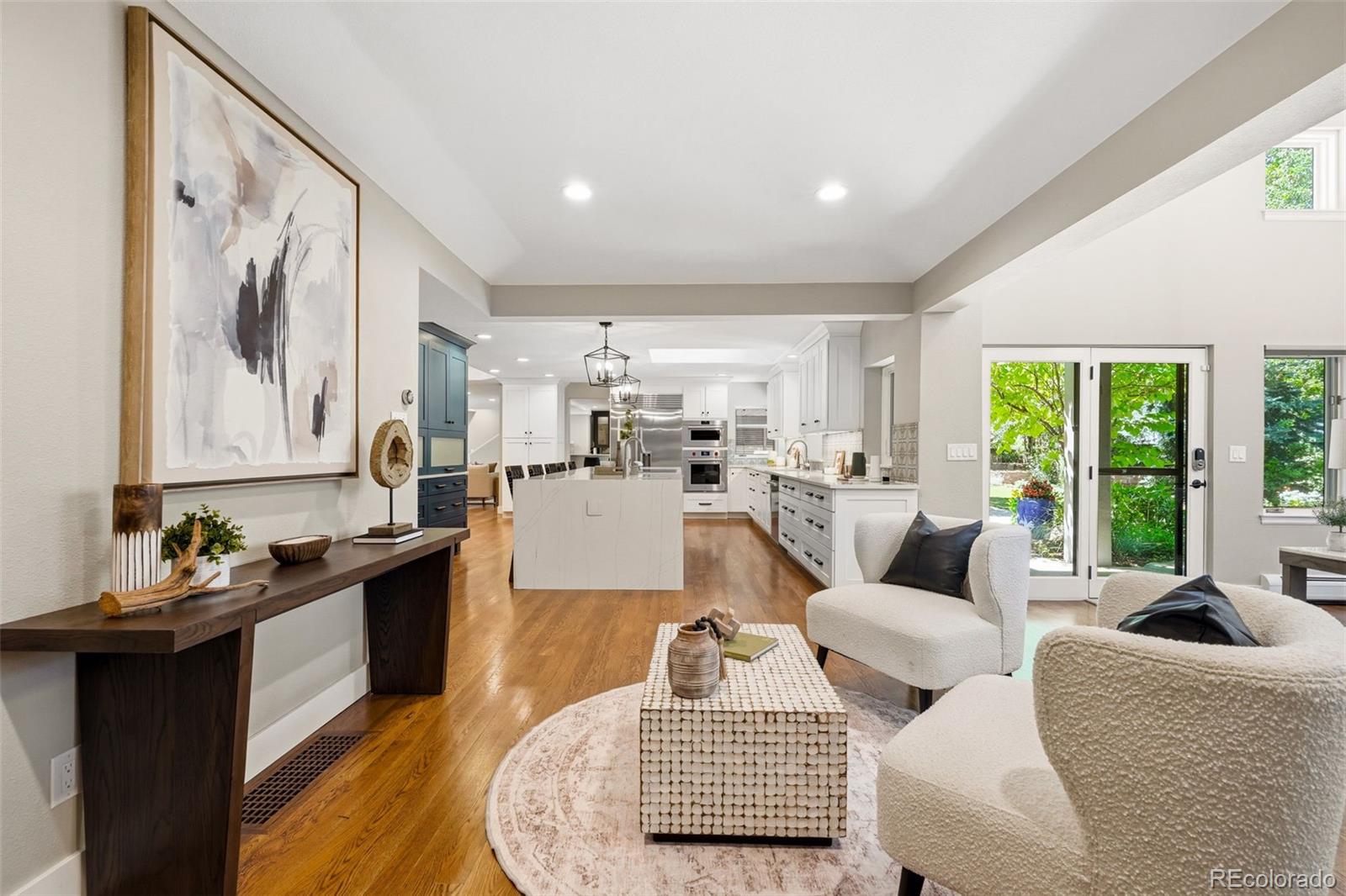 MLS Image #16 for 137  dahlia street,denver, Colorado
