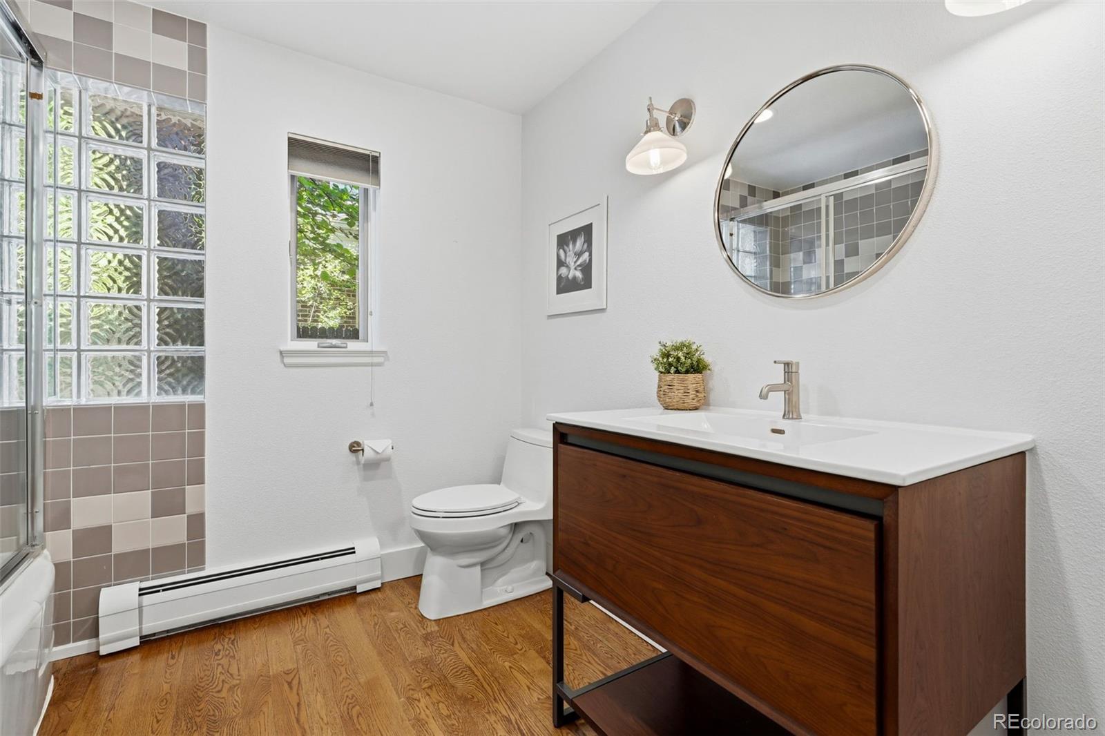 MLS Image #24 for 137  dahlia street,denver, Colorado