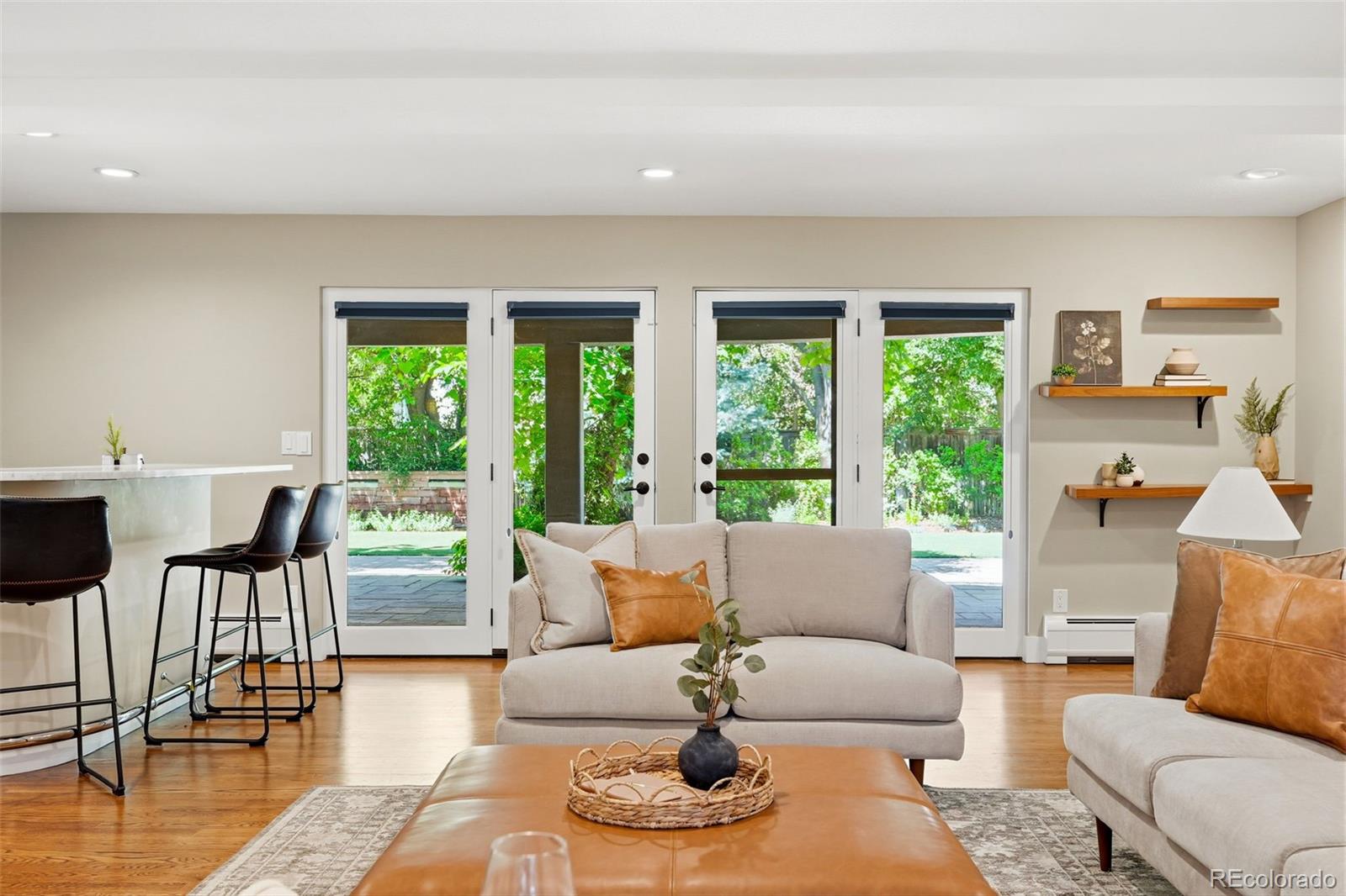 MLS Image #3 for 137  dahlia street,denver, Colorado