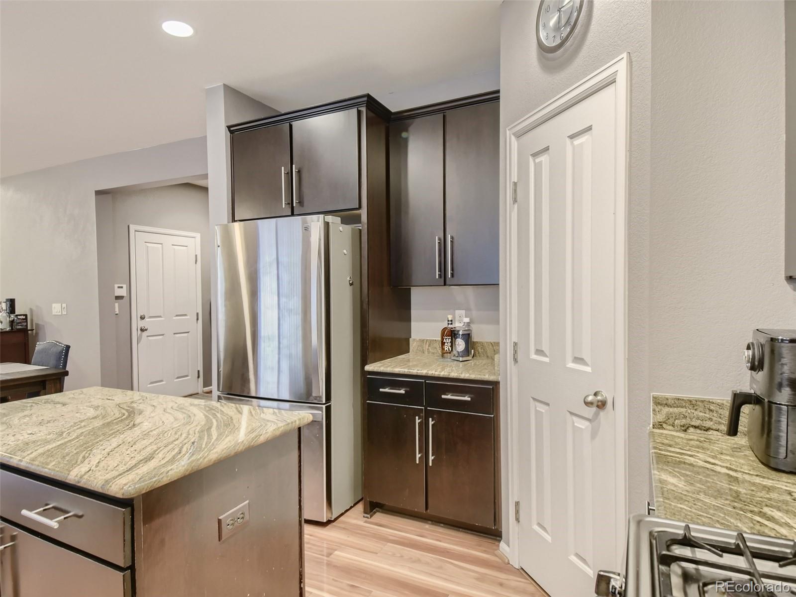 MLS Image #14 for 6912 w chatfield drive,littleton, Colorado