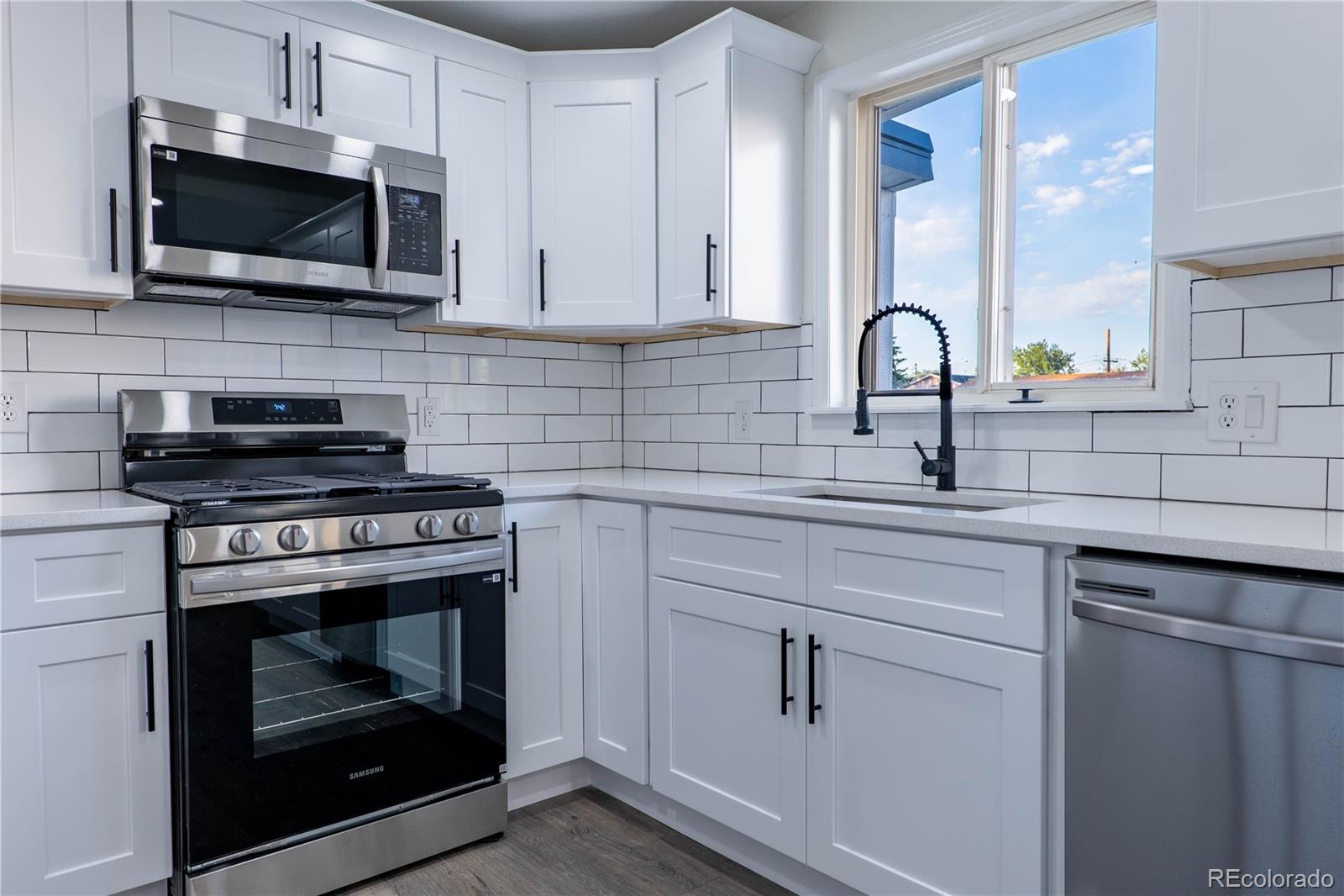 MLS Image #3 for 8701  mcelwain boulevard,denver, Colorado