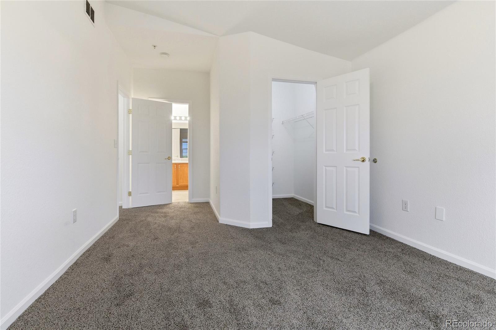 MLS Image #4 for 5733 n gibralter way,aurora, Colorado