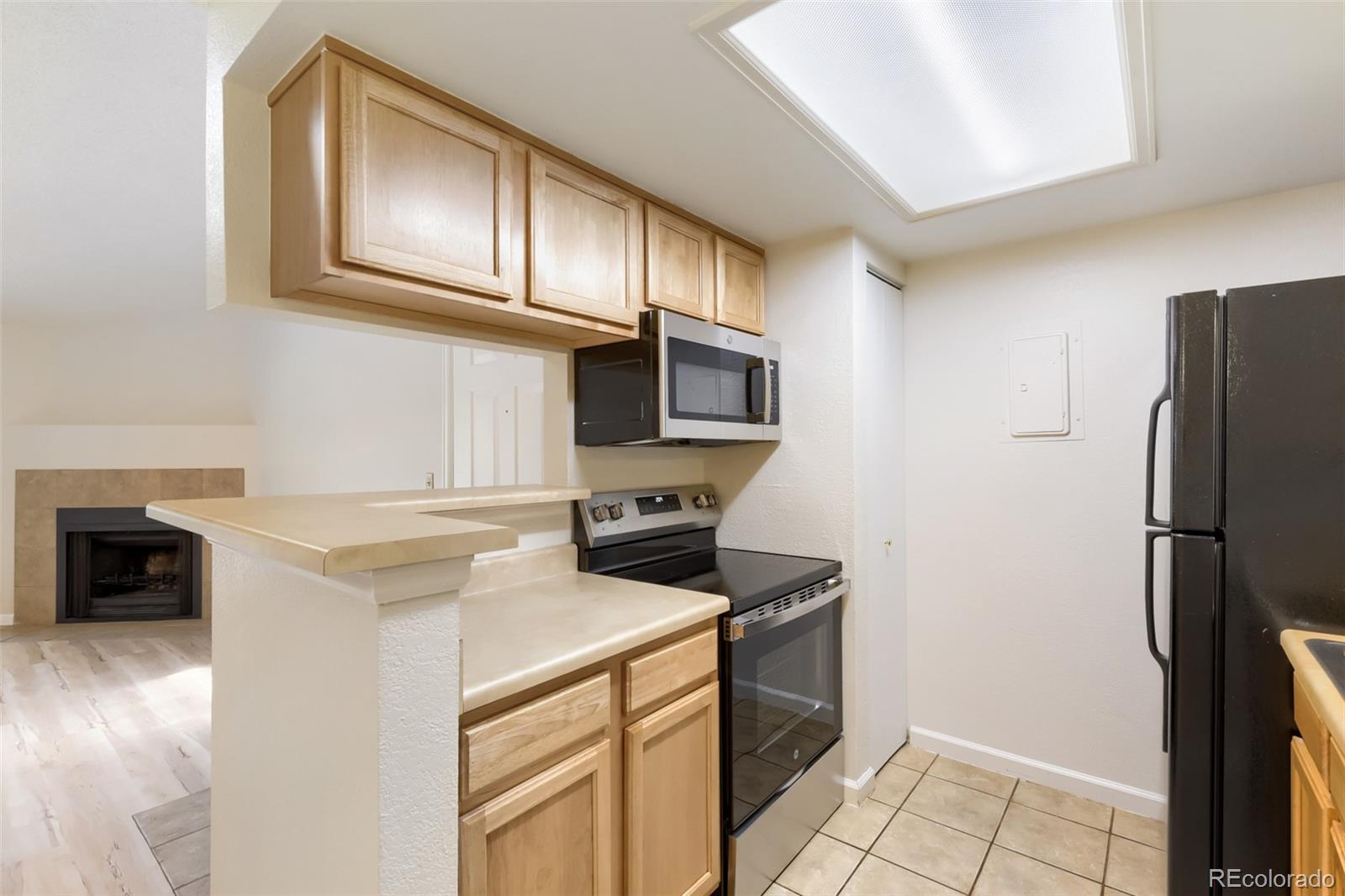 MLS Image #4 for 10253 e peakview avenue b203,englewood, Colorado