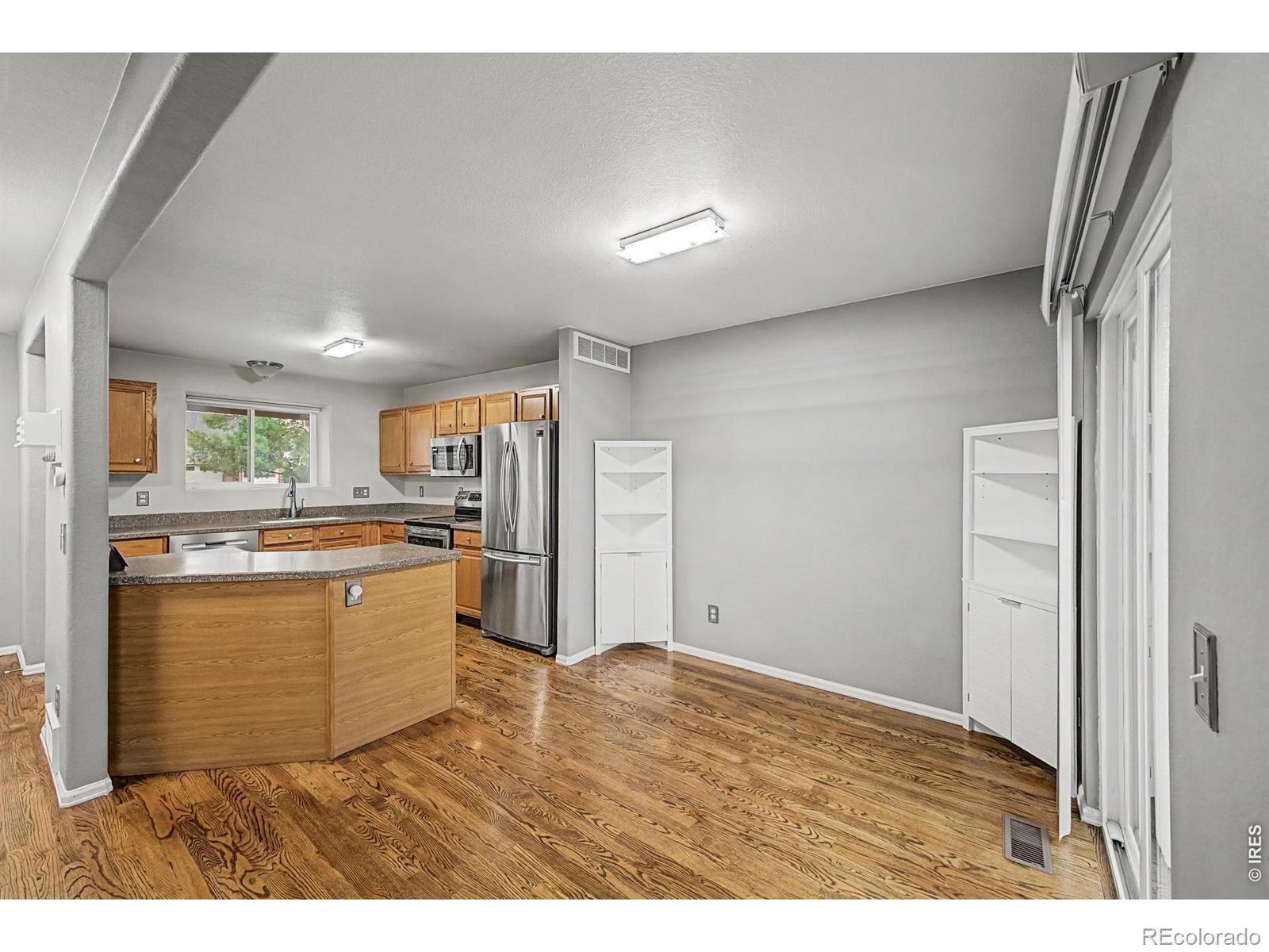 MLS Image #11 for 465 w 116th avenue,northglenn, Colorado