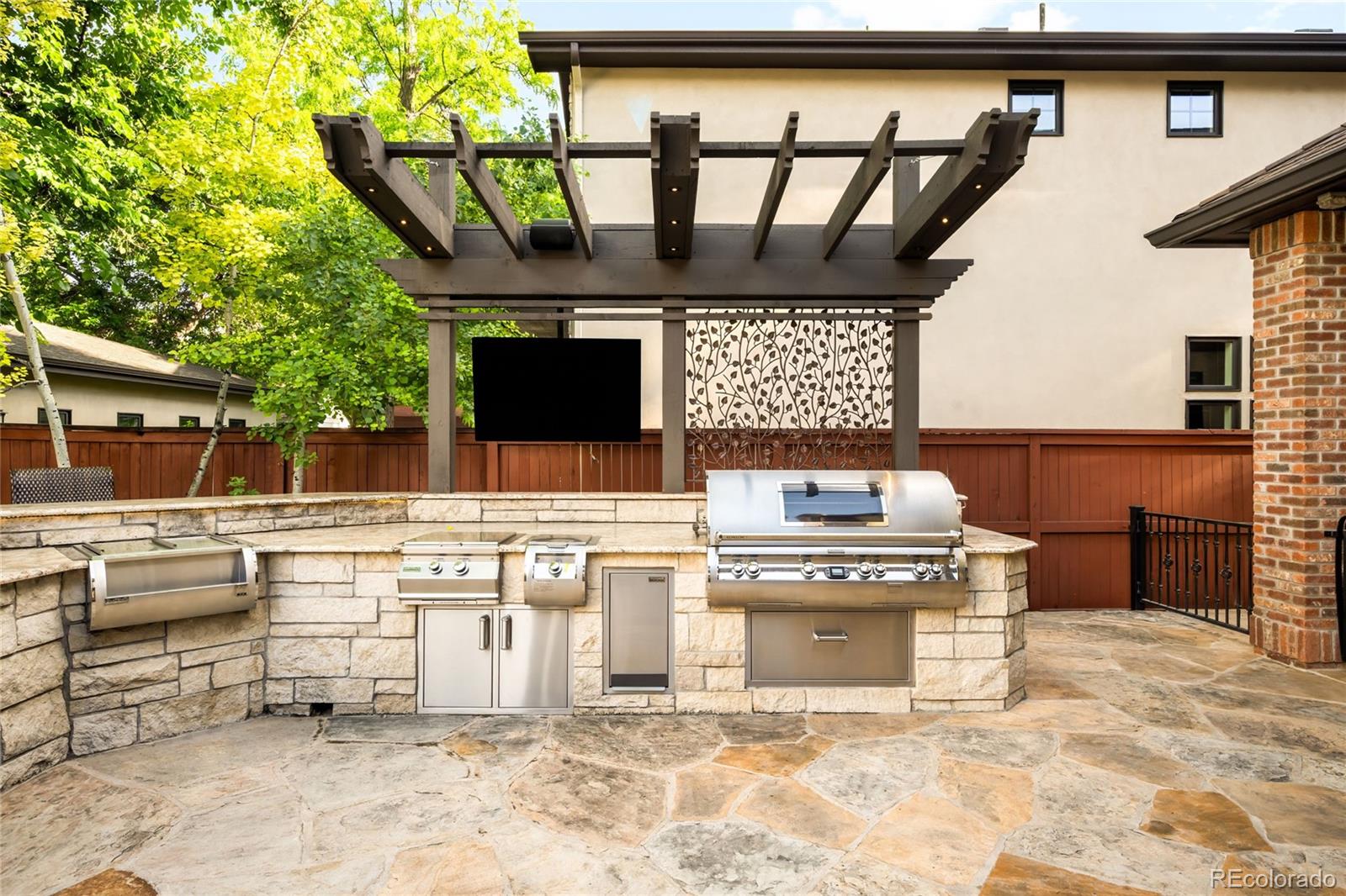 MLS Image #19 for 2534 s saint paul street,denver, Colorado