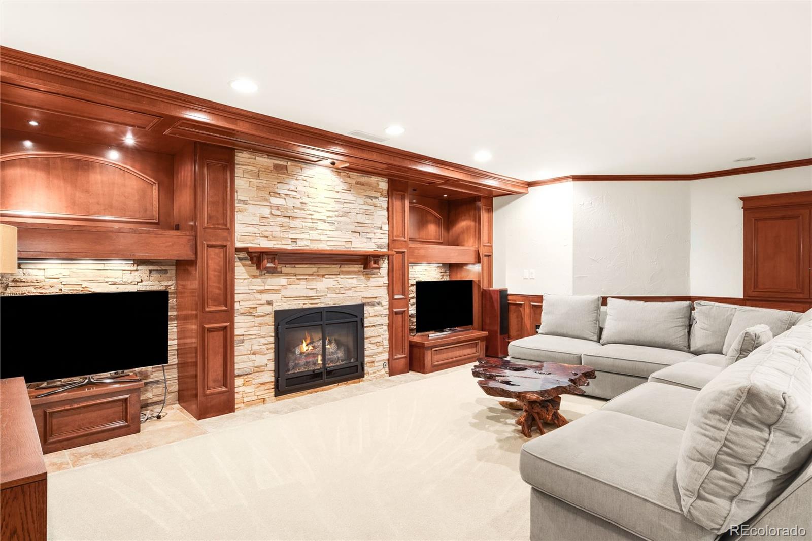 MLS Image #31 for 2534 s saint paul street,denver, Colorado