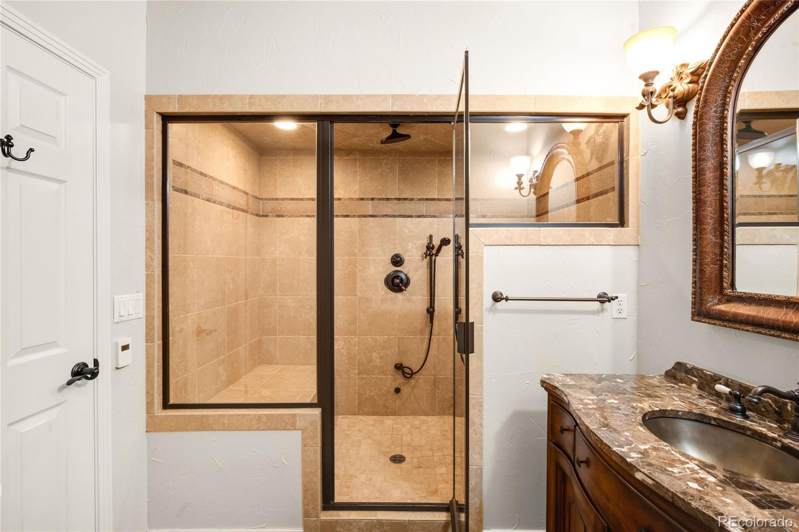 MLS Image #34 for 2534 s saint paul street,denver, Colorado