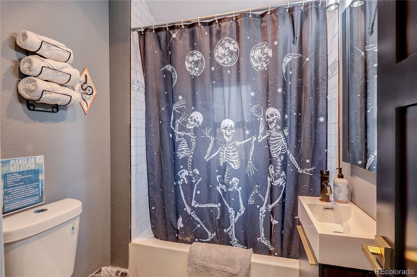 MLS Image #27 for 638 s lincoln street,denver, Colorado