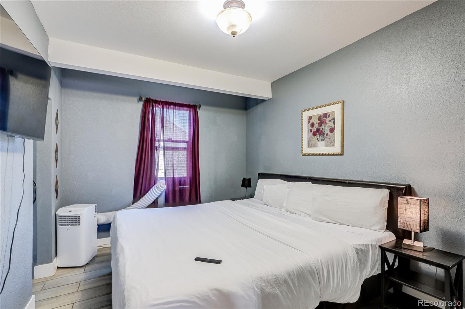 MLS Image #32 for 638 s lincoln street,denver, Colorado