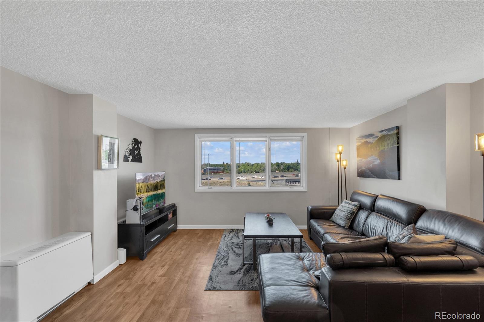 MLS Image #3 for 2225  buchtel boulevard 511,denver, Colorado