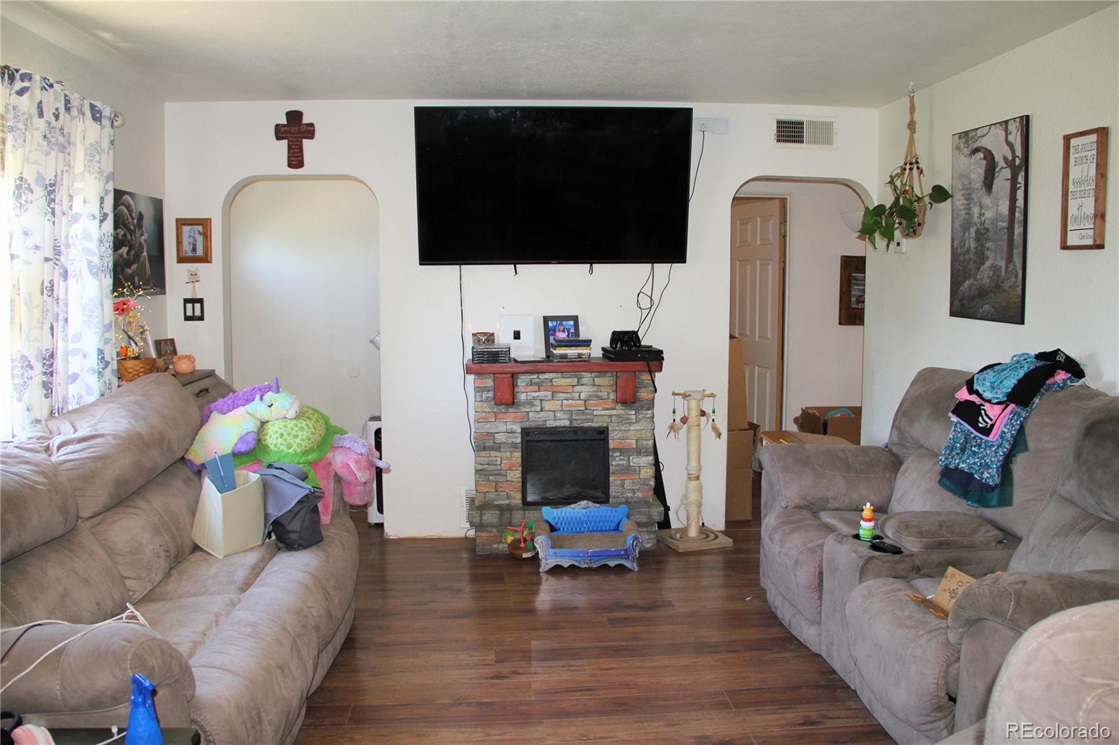 MLS Image #4 for 8980  hickory place,denver, Colorado