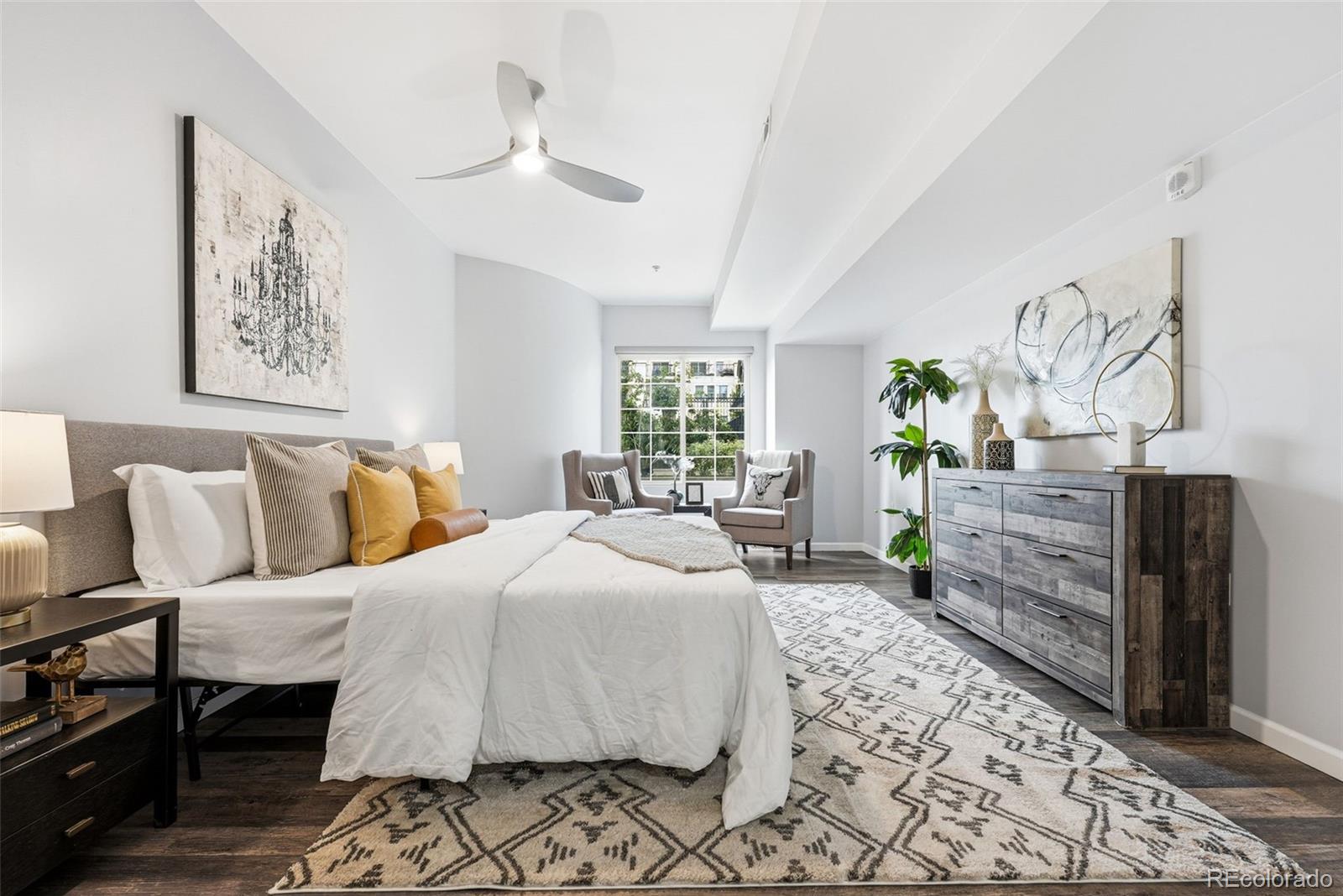 MLS Image #29 for 925 n lincoln street,denver, Colorado