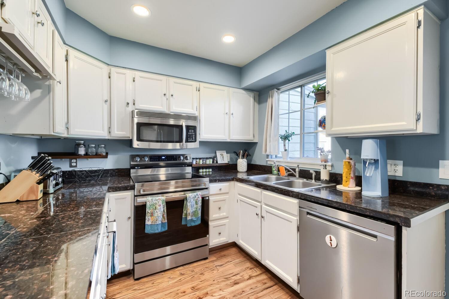 MLS Image #6 for 9509 w coal mine avenue d,littleton, Colorado