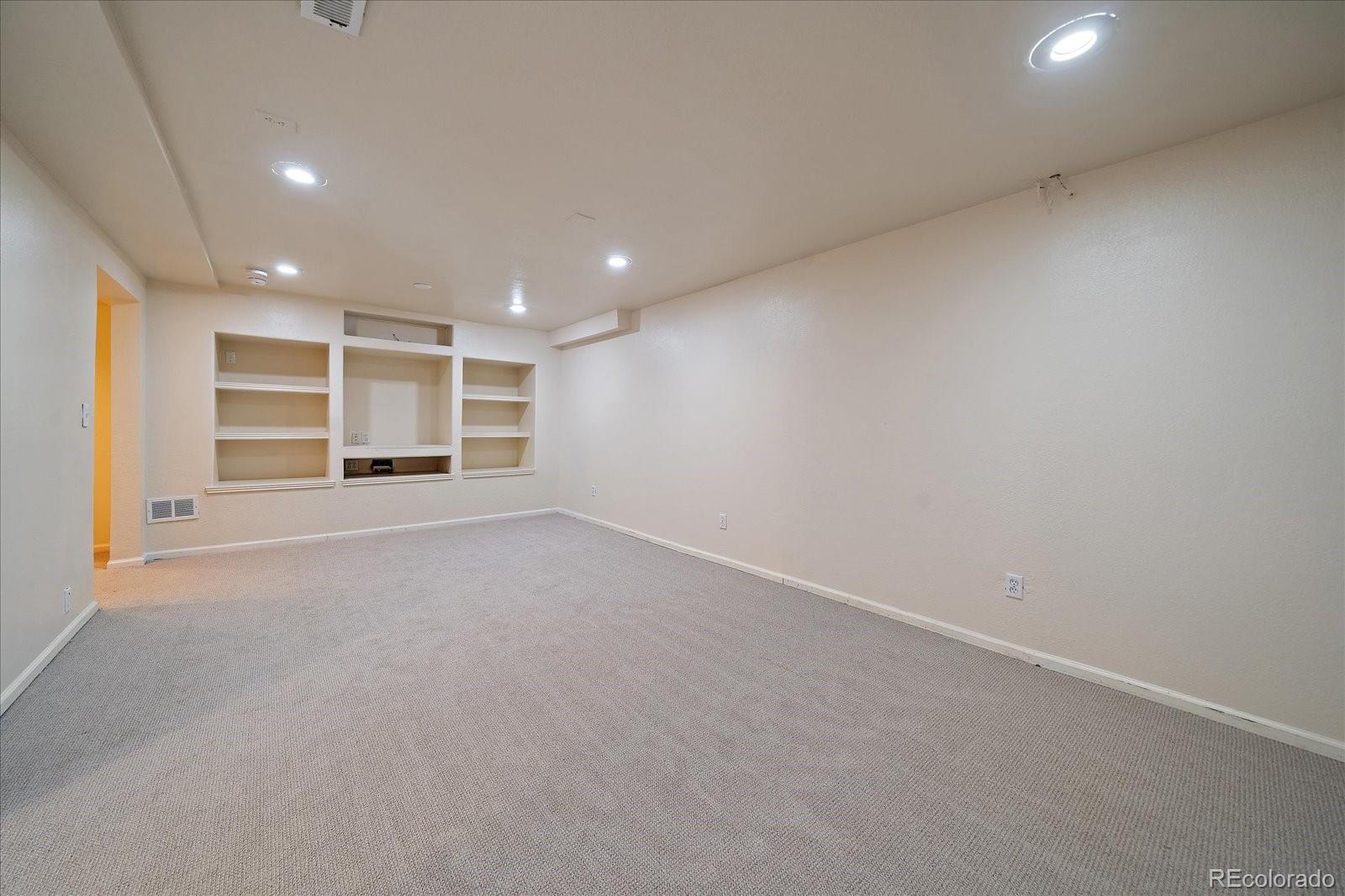 MLS Image #18 for 6323  braun lane,arvada, Colorado