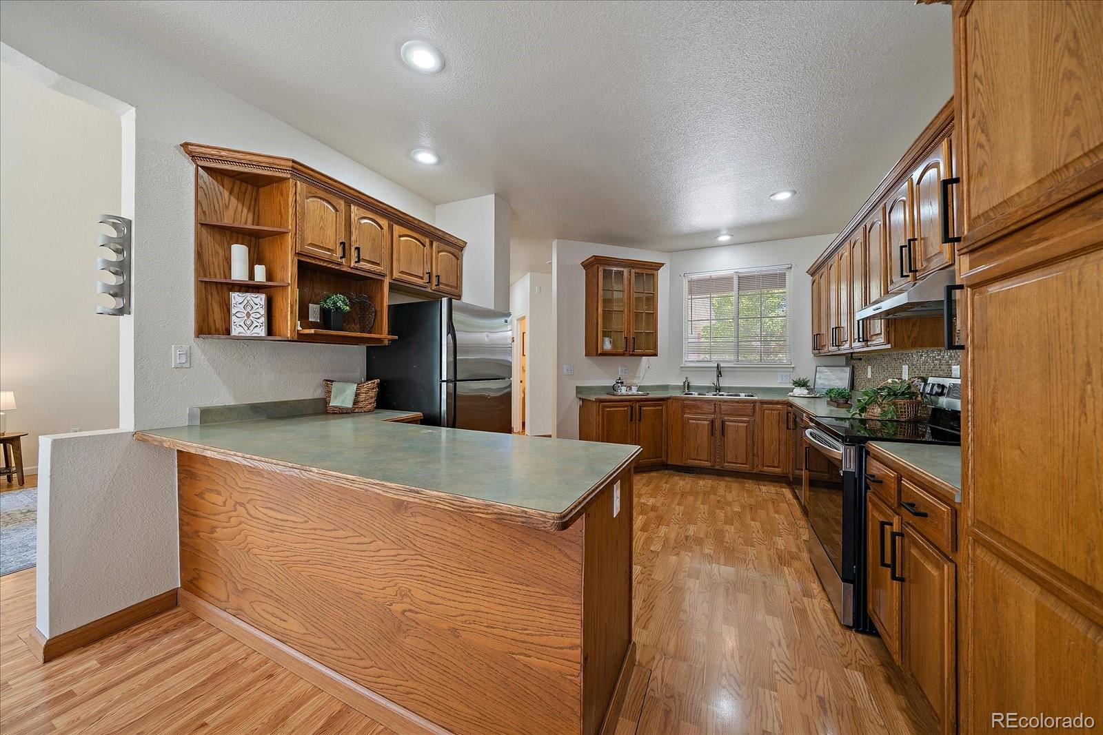 MLS Image #9 for 6323  braun lane,arvada, Colorado