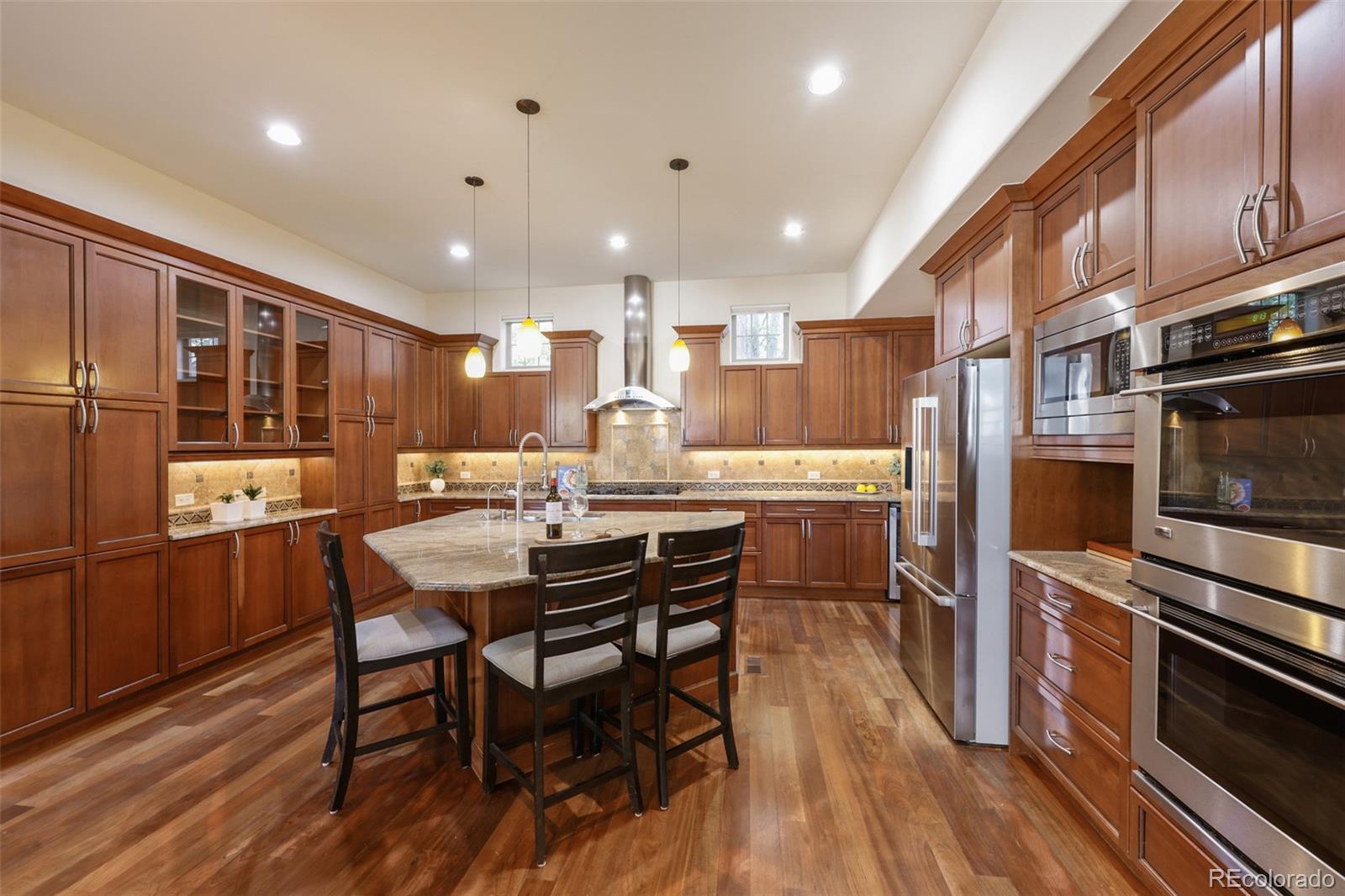 MLS Image #25 for 9731 e 34th place,denver, Colorado