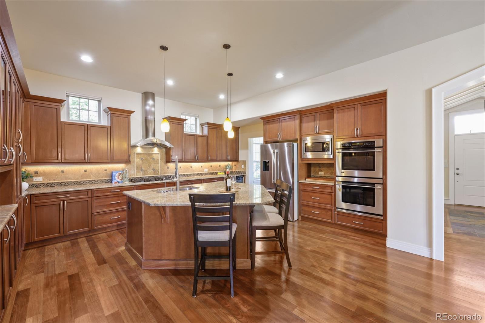MLS Image #27 for 9731 e 34th place,denver, Colorado