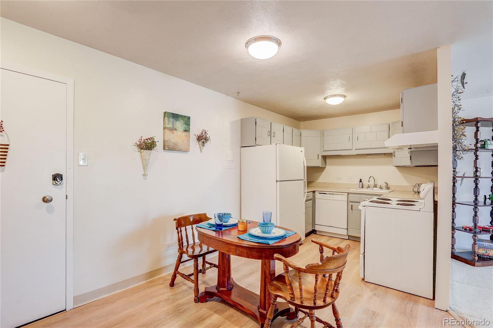 MLS Image #5 for 7801 w 35th avenue,wheat ridge, Colorado
