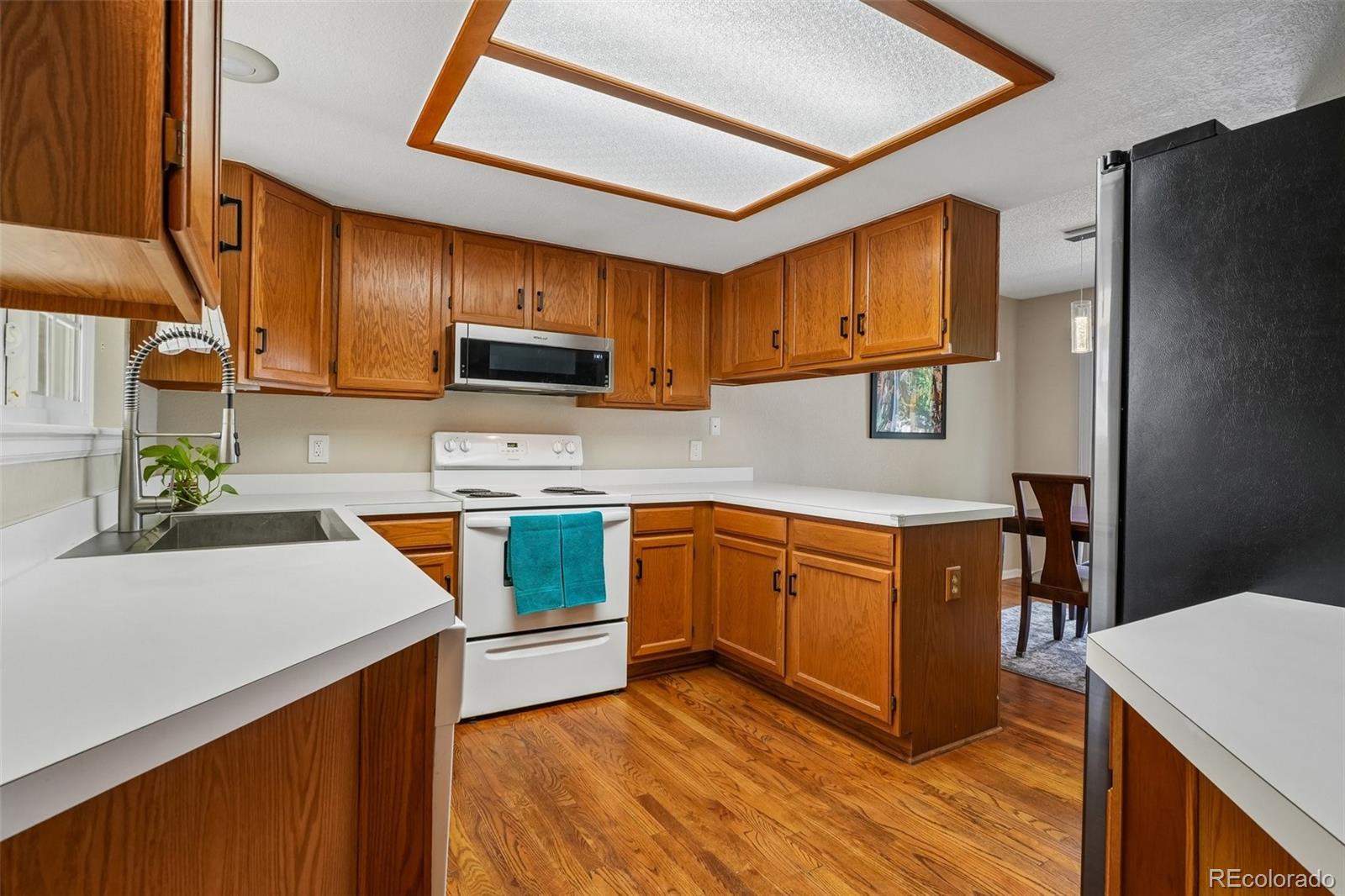 MLS Image #9 for 1983 s xenia way,denver, Colorado