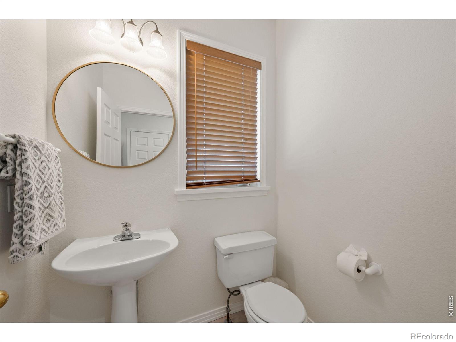 MLS Image #3 for 1012  steamboat valley road,lyons, Colorado