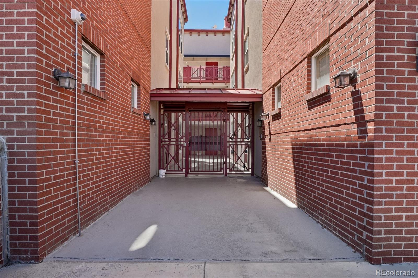 MLS Image #36 for 1767 n pearl street,denver, Colorado